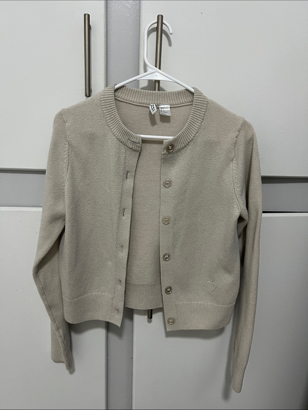 H&M Beige Cropped Button-Up Cardigan